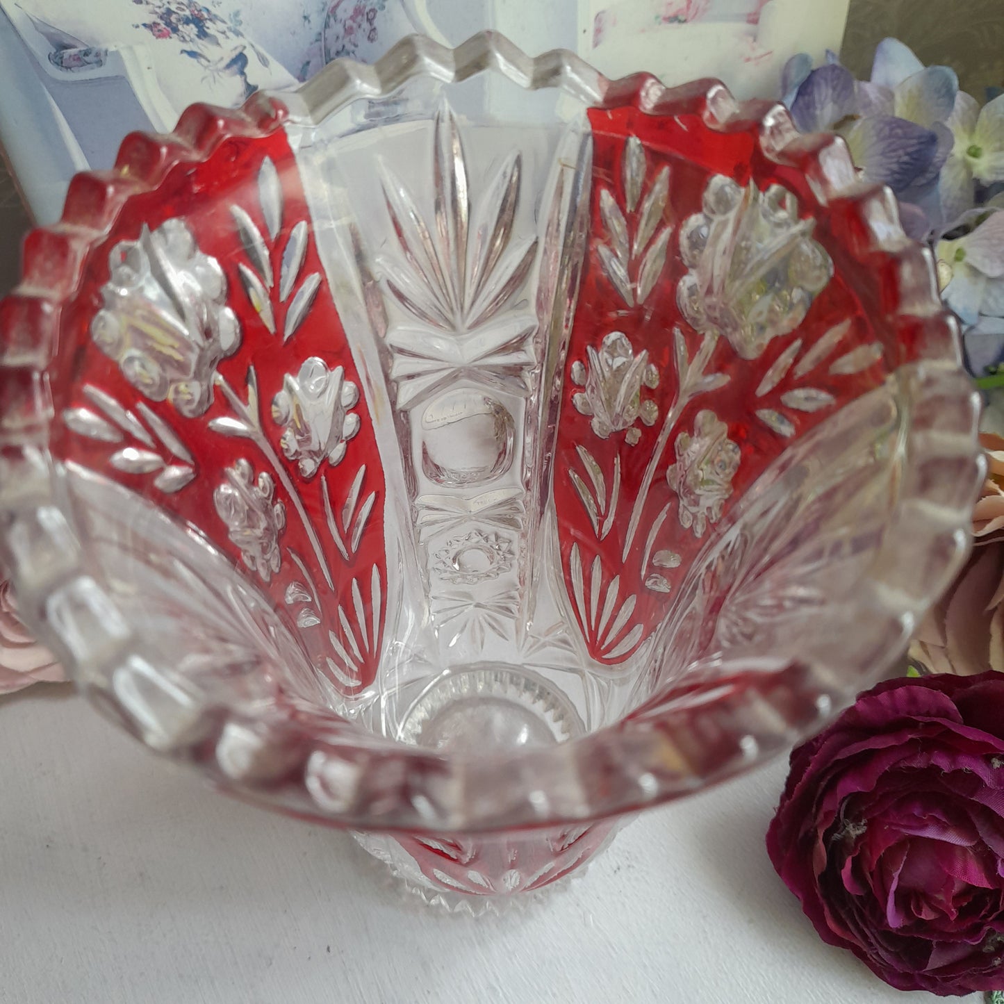 Anna Hutte Bleikristall Ruby Red & Crystal Vase With Flowers Sawtooth Rim