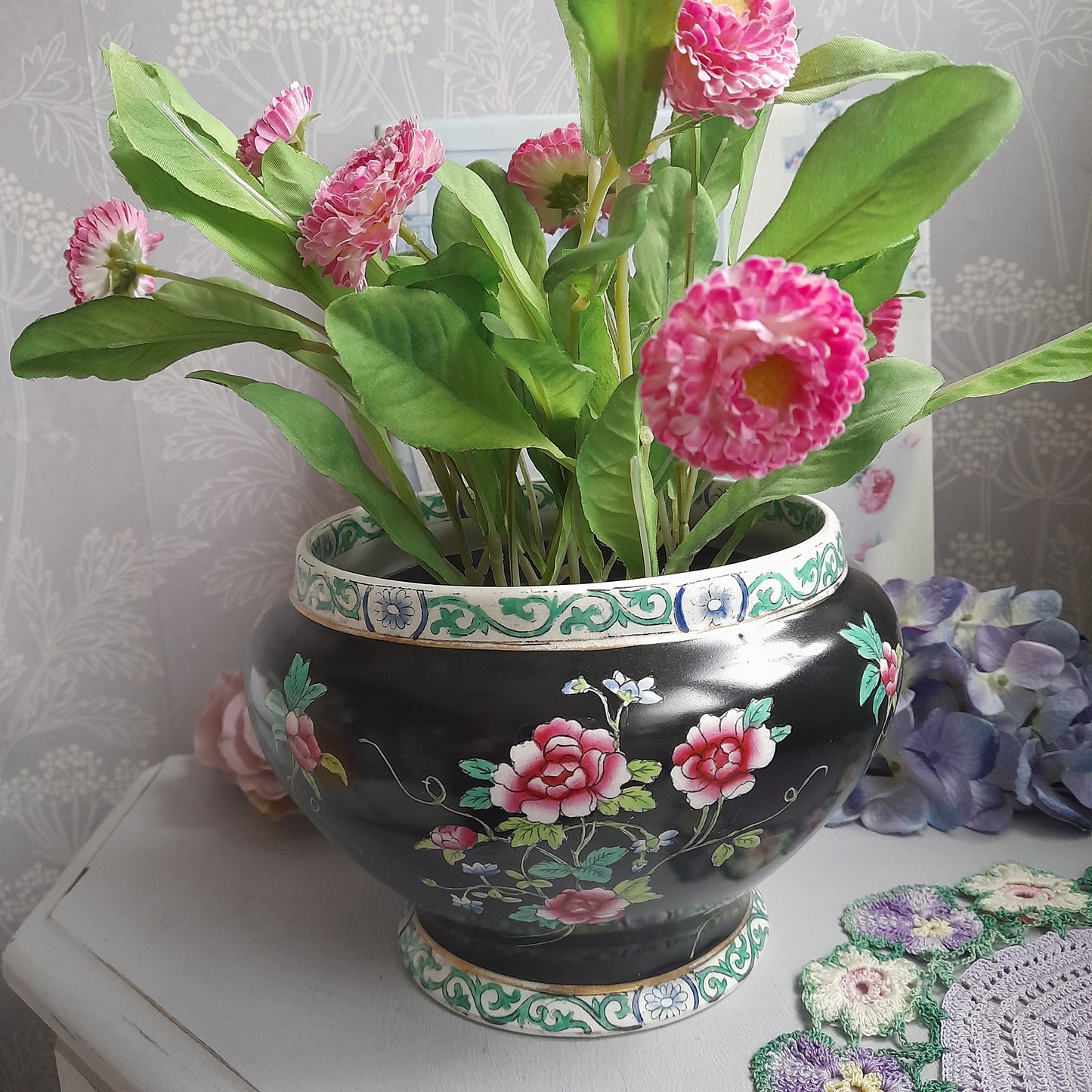 Antique Black Victorian Maling Planter With Pink Roses & Gold Detail