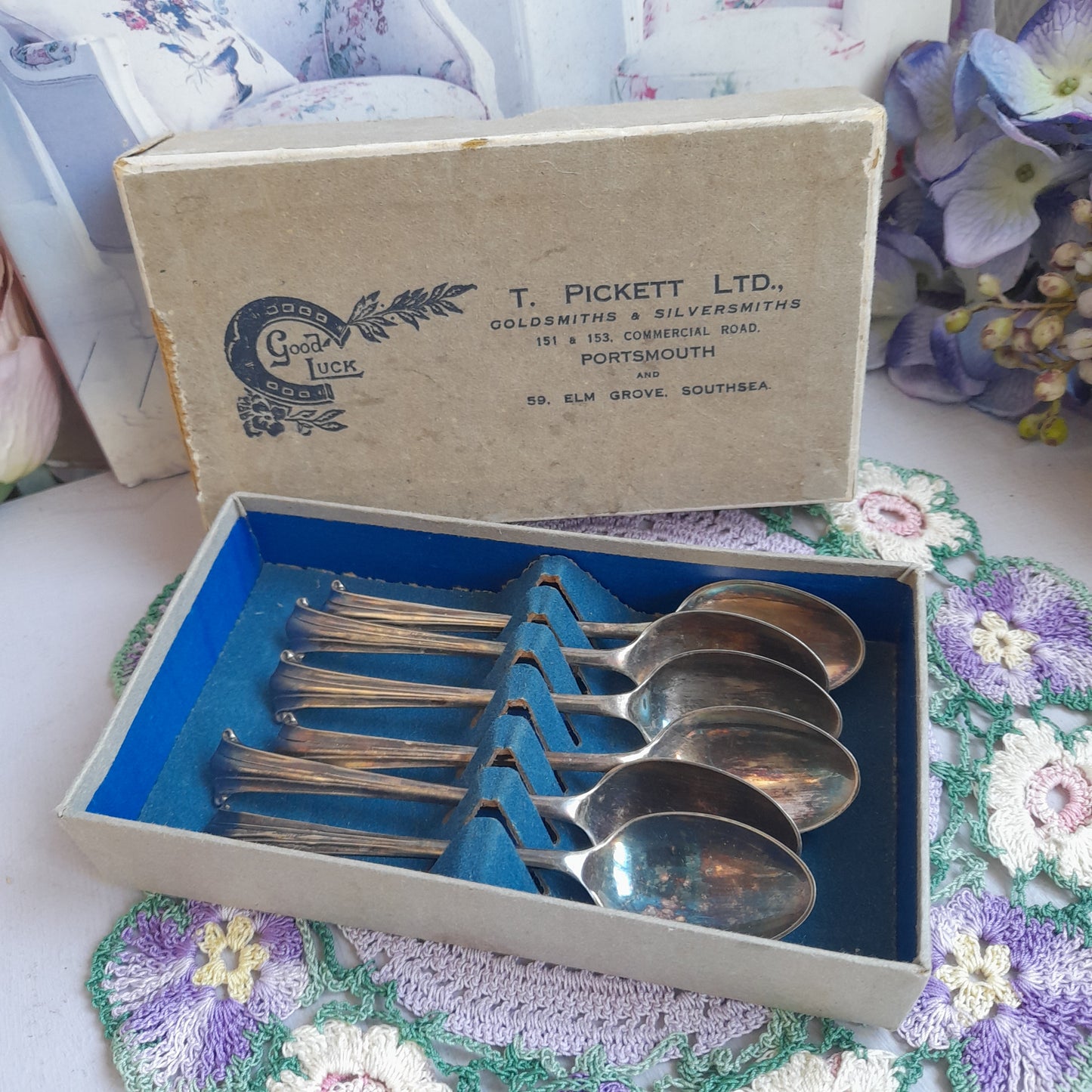 Darling Set of 6 Victorian Scroll Silver Teaspoons in Original GOOD LUCK Box