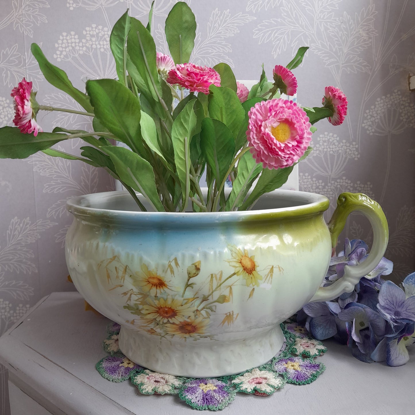 Victorian Duck Egg Blue & Green Floral Chamber Pot With Yellow Daisies To Front