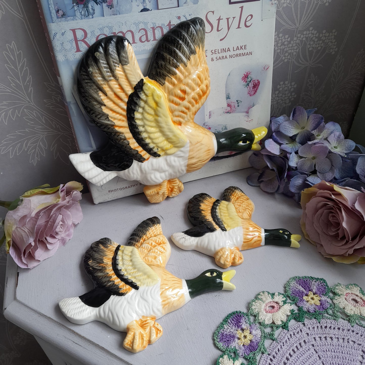 Vintage Set of 3 Graduating Ceramic Ducks for Wall Hanging