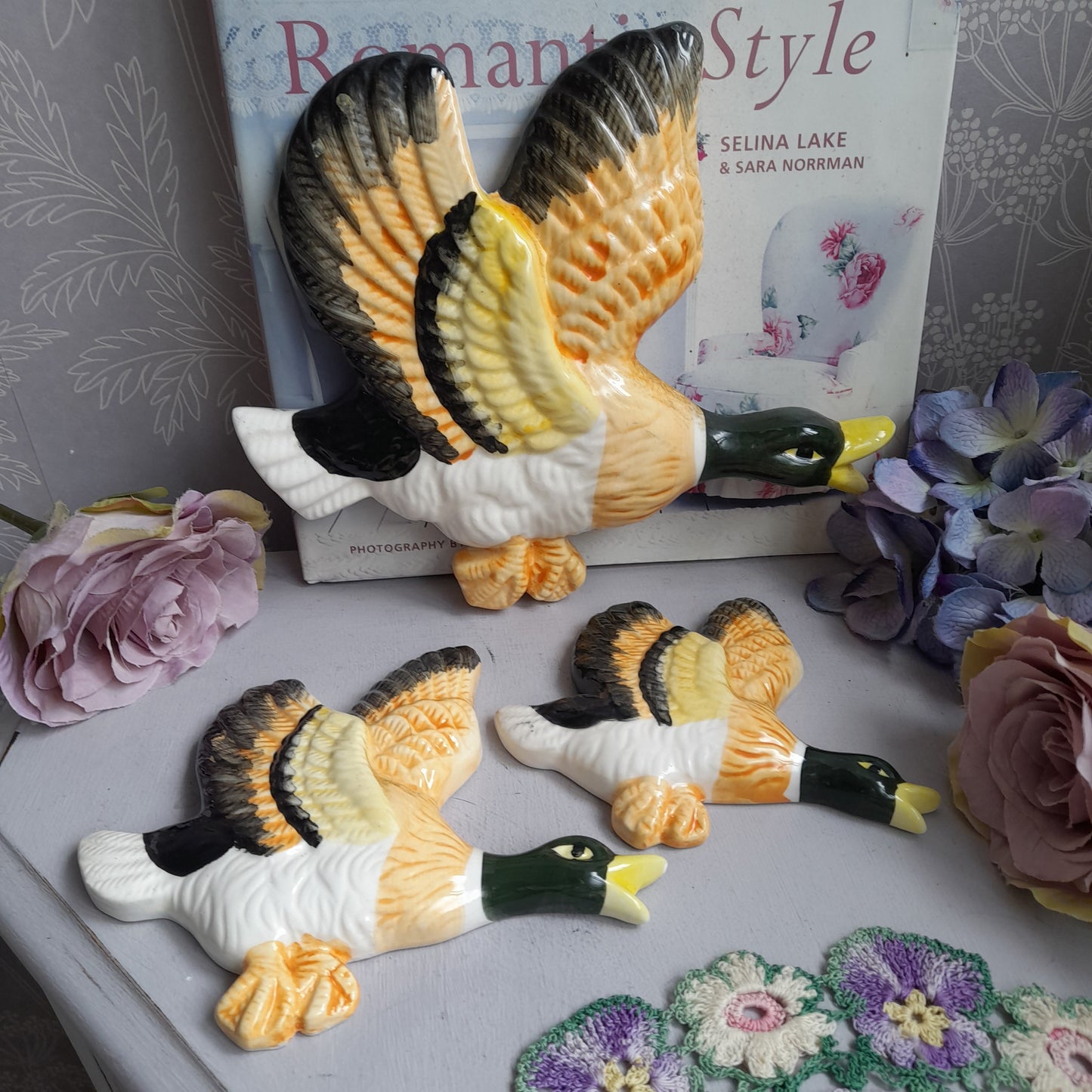 Vintage Set of 3 Graduating Ceramic Ducks for Wall Hanging