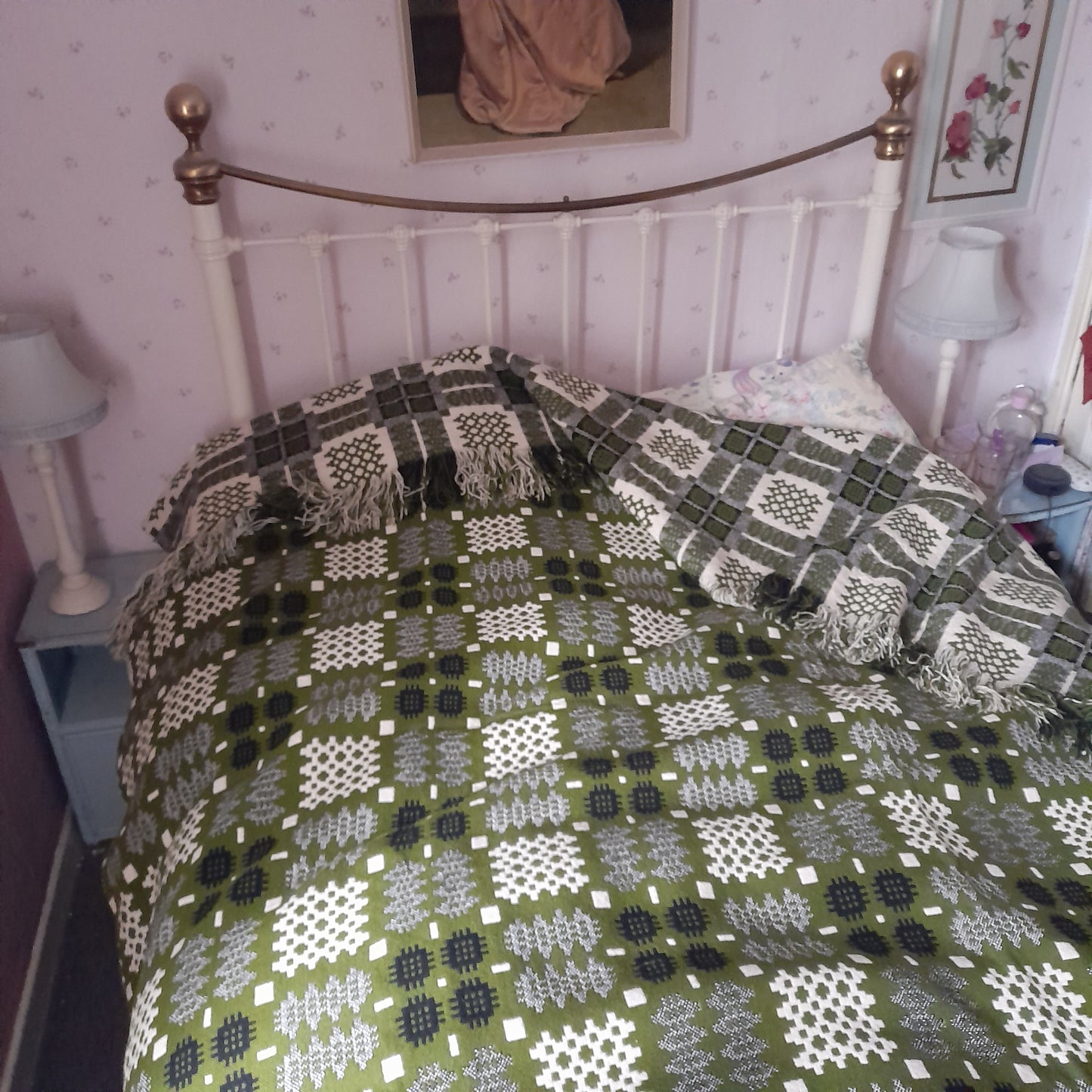 Vintage Welsh Wool Tapestry Blanket in Olive Green