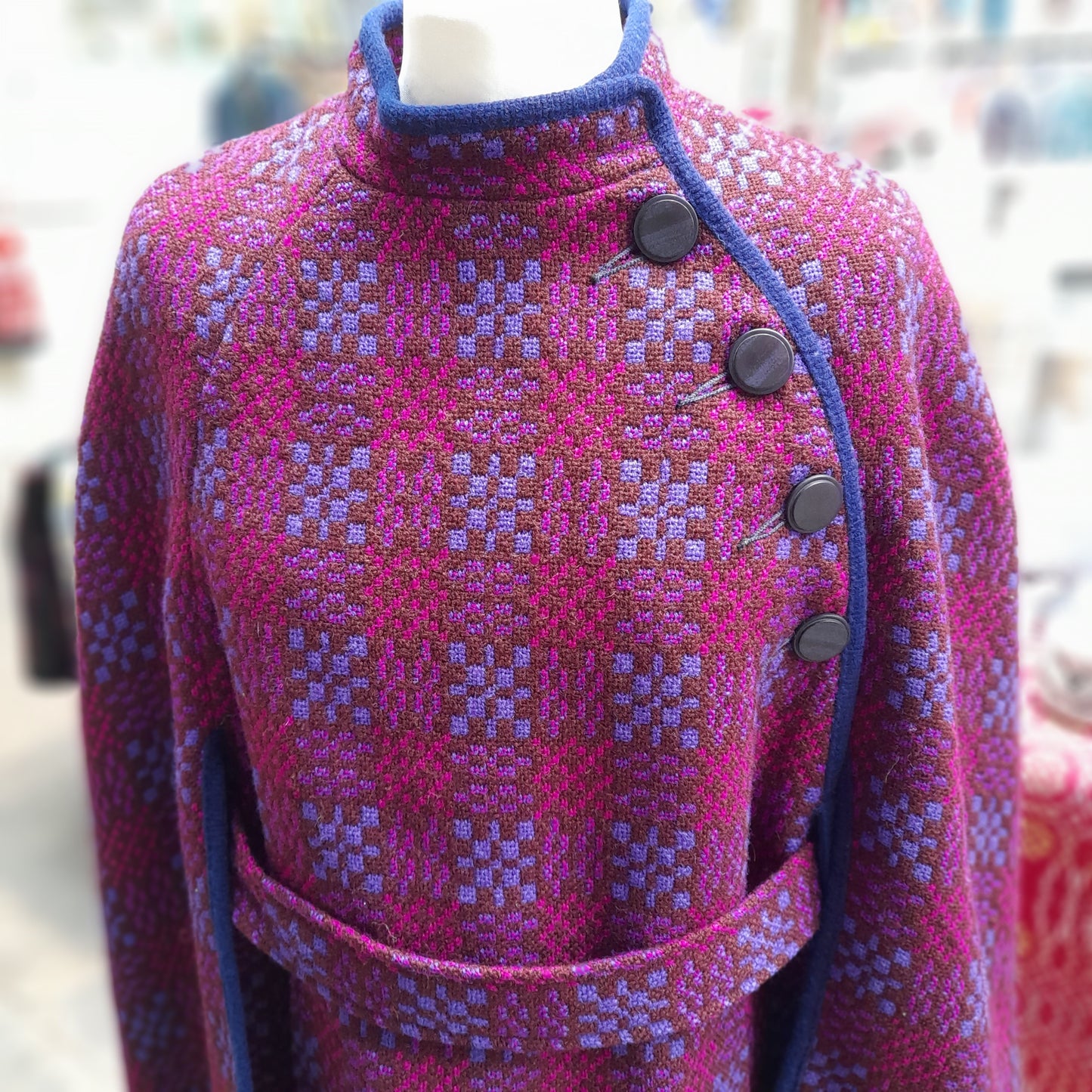 Vintage Welsh Wool Tapestry Cape in Purple Shades