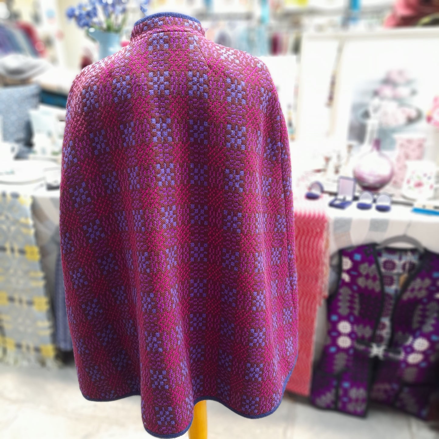 Vintage Welsh Wool Tapestry Cape in Purple Shades