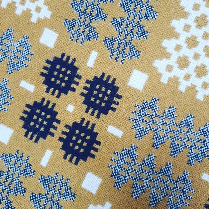 Welsh Blanket in Mustard Black & Cream Vintage Double