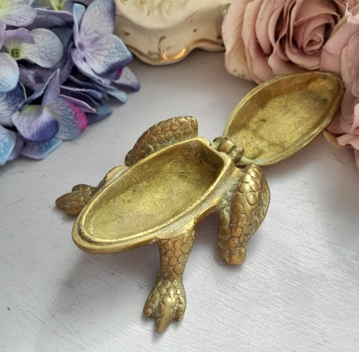 Vintage Brass Frog Trinket Pot or Ashtray With Hinged Lid