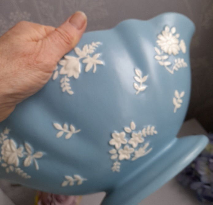 Large Maling Pale Blue & White Floral Mantle Vase, Pretty Duck Egg Art Deco Fan Shape Relief Flower Vase