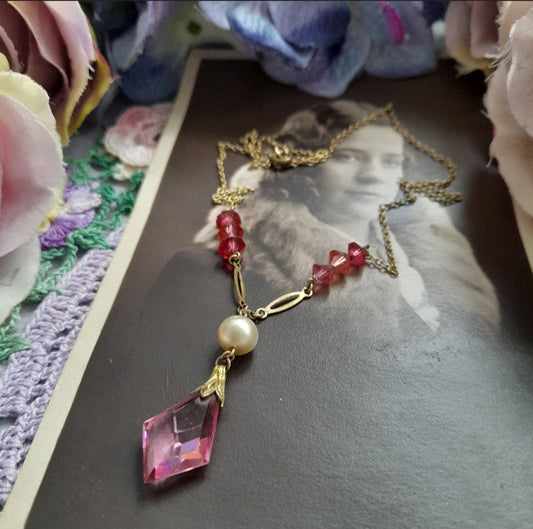 Antique Edwardian pink Czech glass pendant necklace