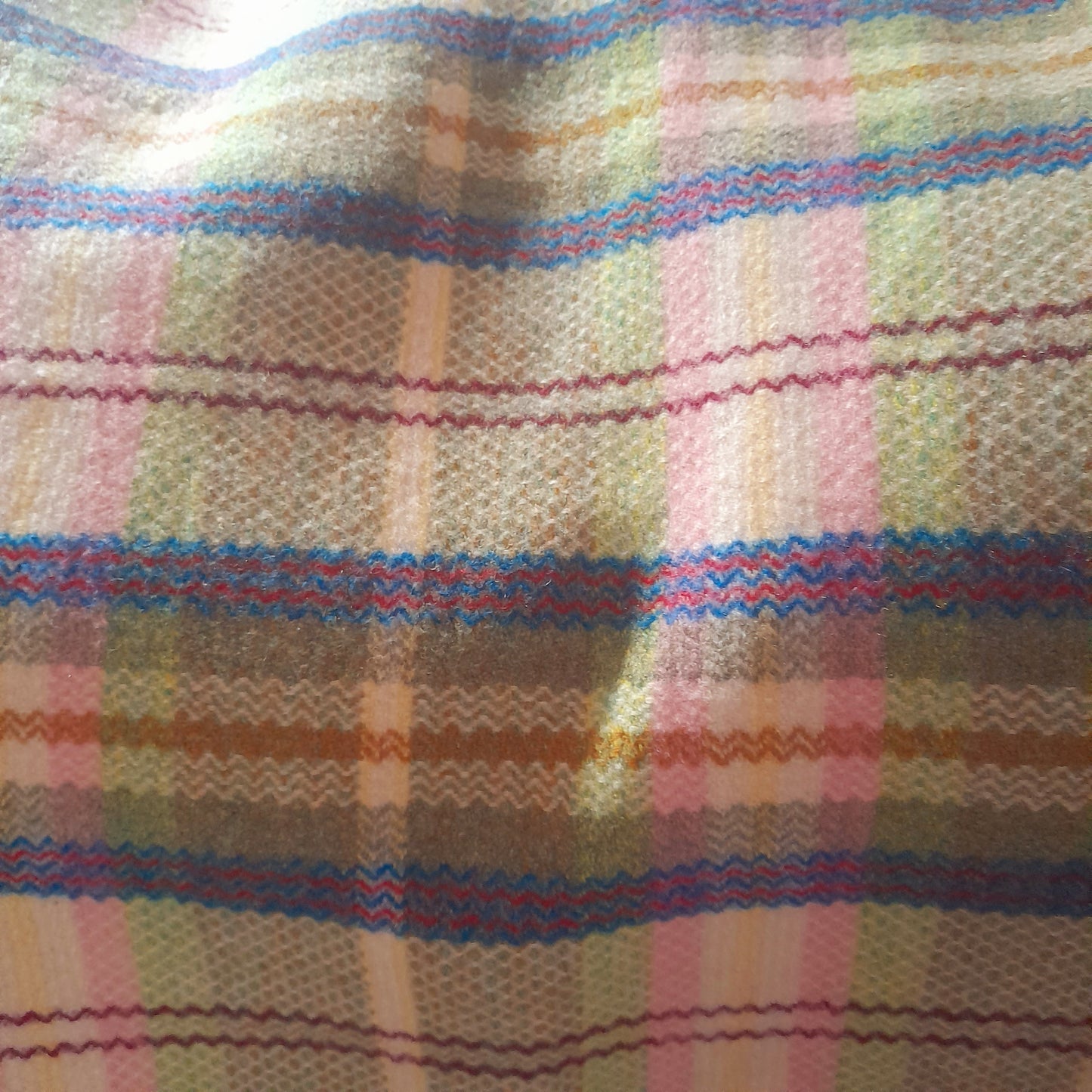 Vintage Cwmgwili Welsh Blanket in Pretty Pastels
