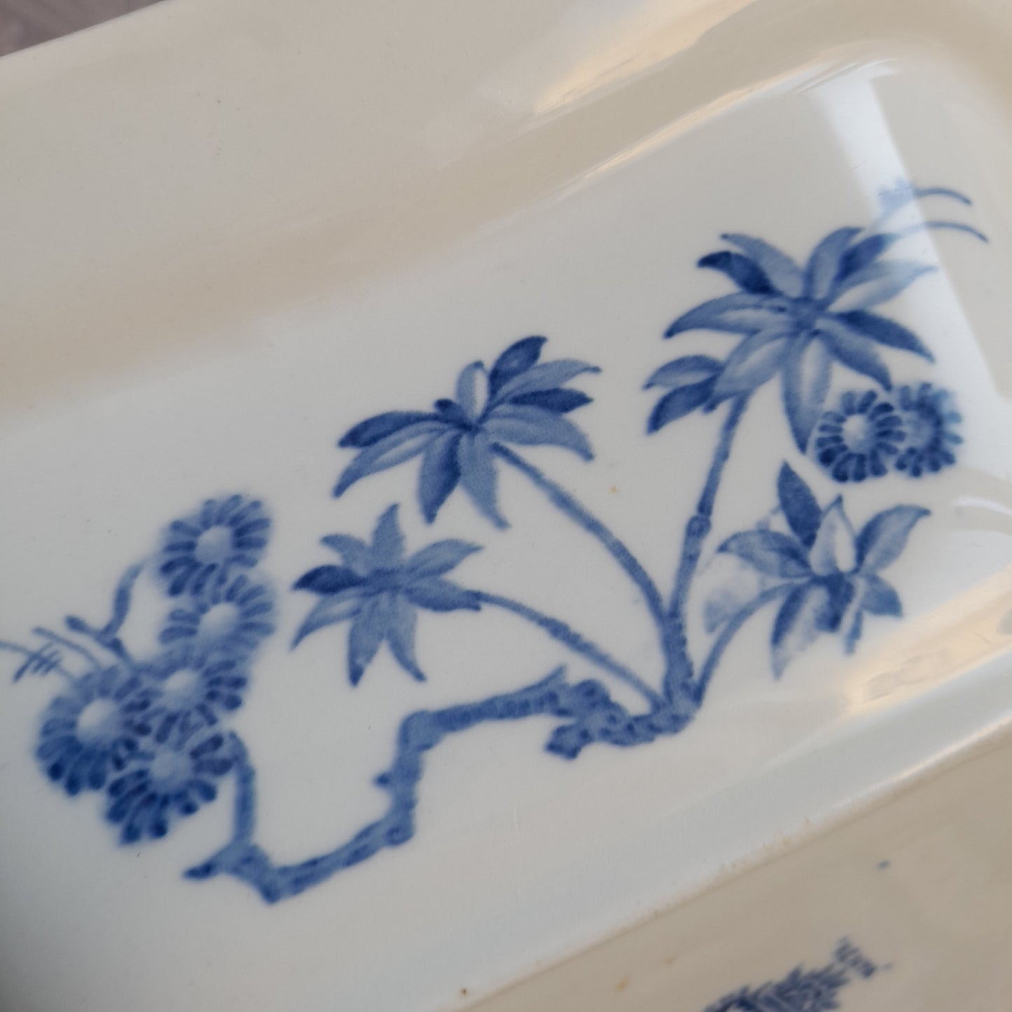 Art Deco Blue & White Square Vegetable Serving Dish with Lid in Woods Ware 'Kenya' Design