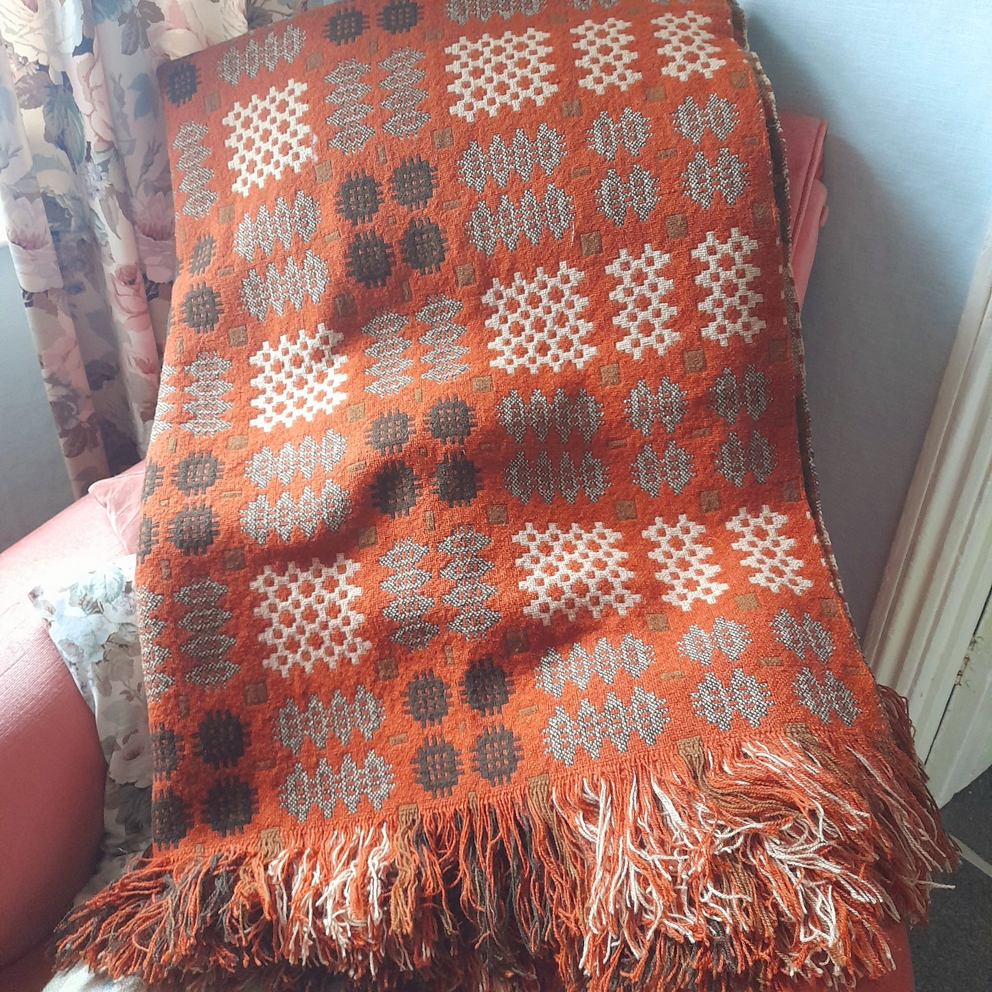 Vintage Welsh Tapestry Blanket in Brick Red Brown & Cream