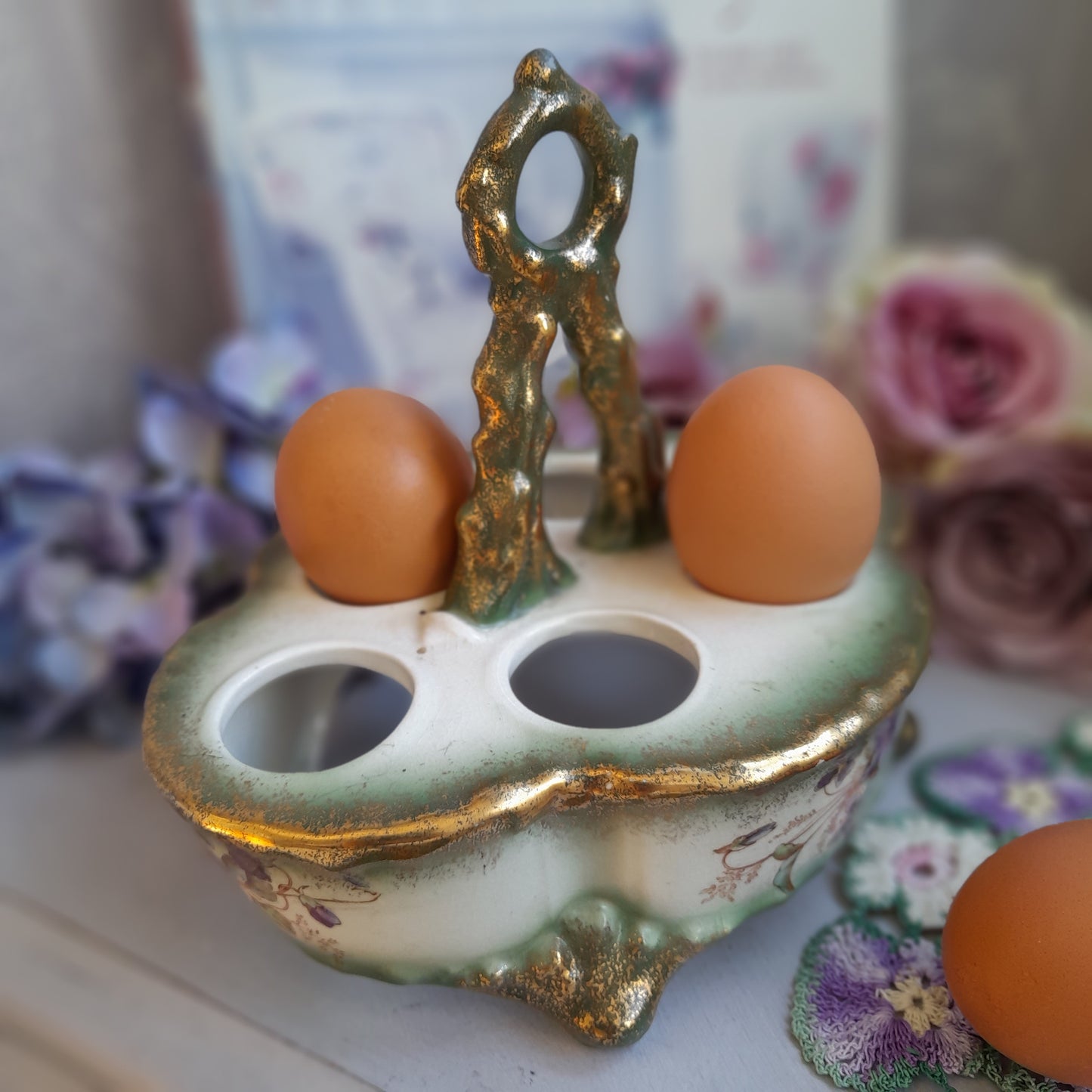 Antique Floral Egg Holder in Green & Gold