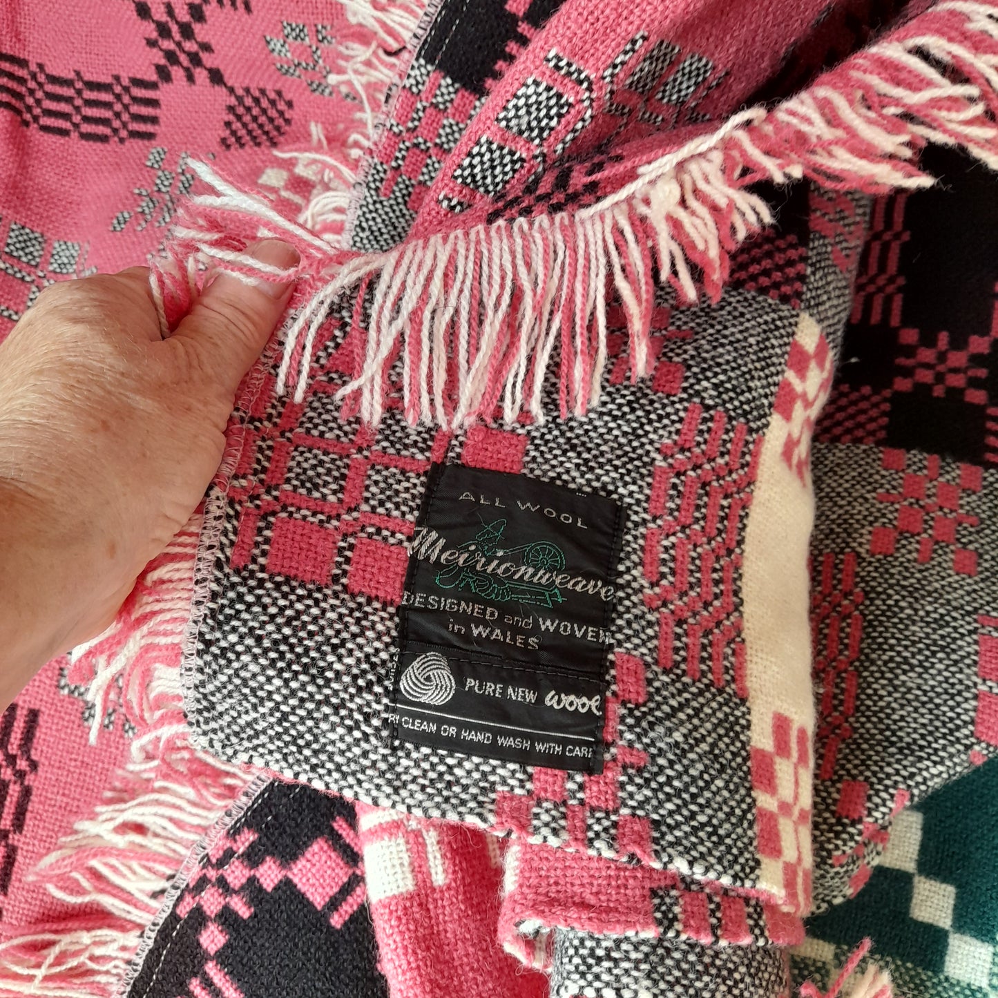 Vintage Welsh Tapestry Blanket/Bedspread in Hot Pink Black & White by Meirion Mill