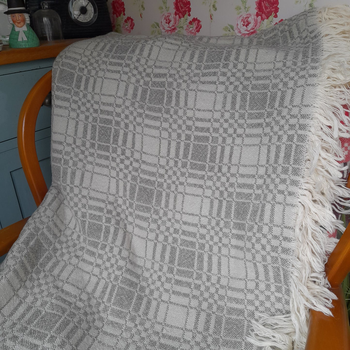 Vintage Welsh Tapestry Blanket in Natural Cream & Grey Wool
