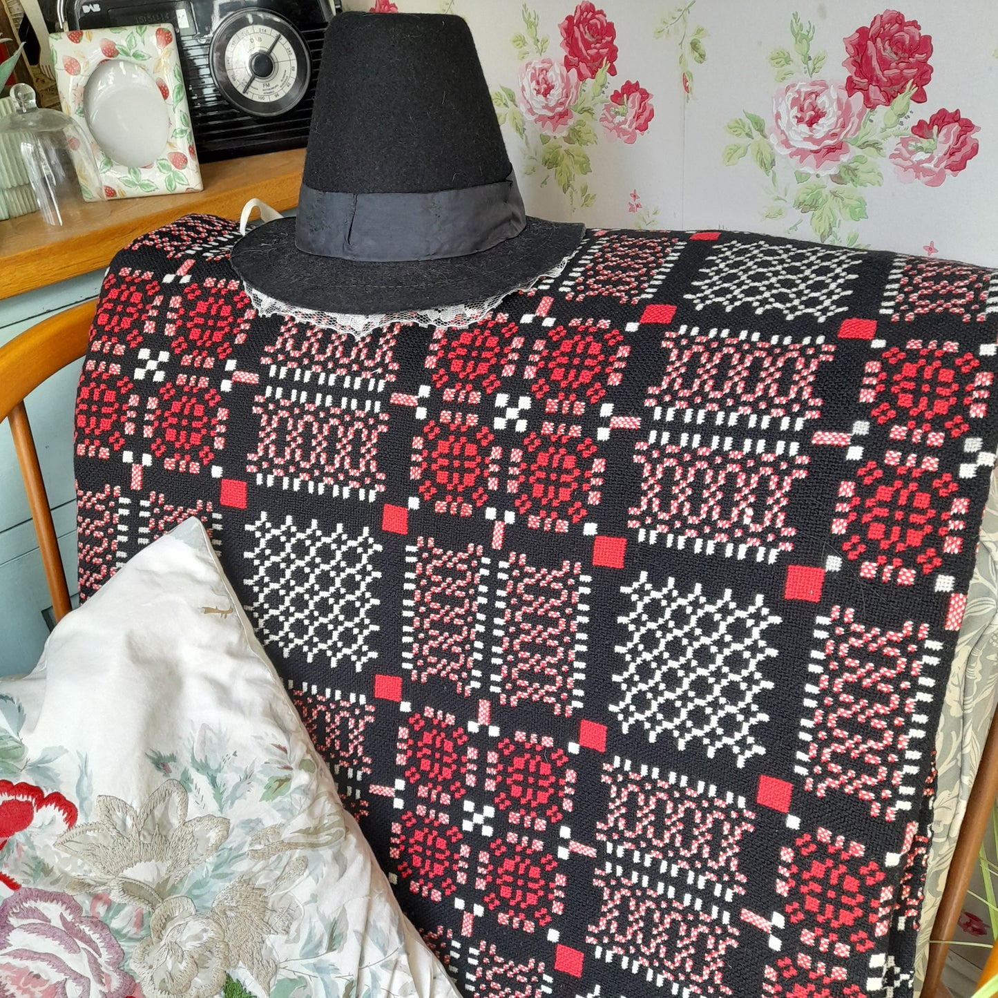 Welsh Tapestry Blanket in Red Black & White Knot Garden by Melin Tregwynt