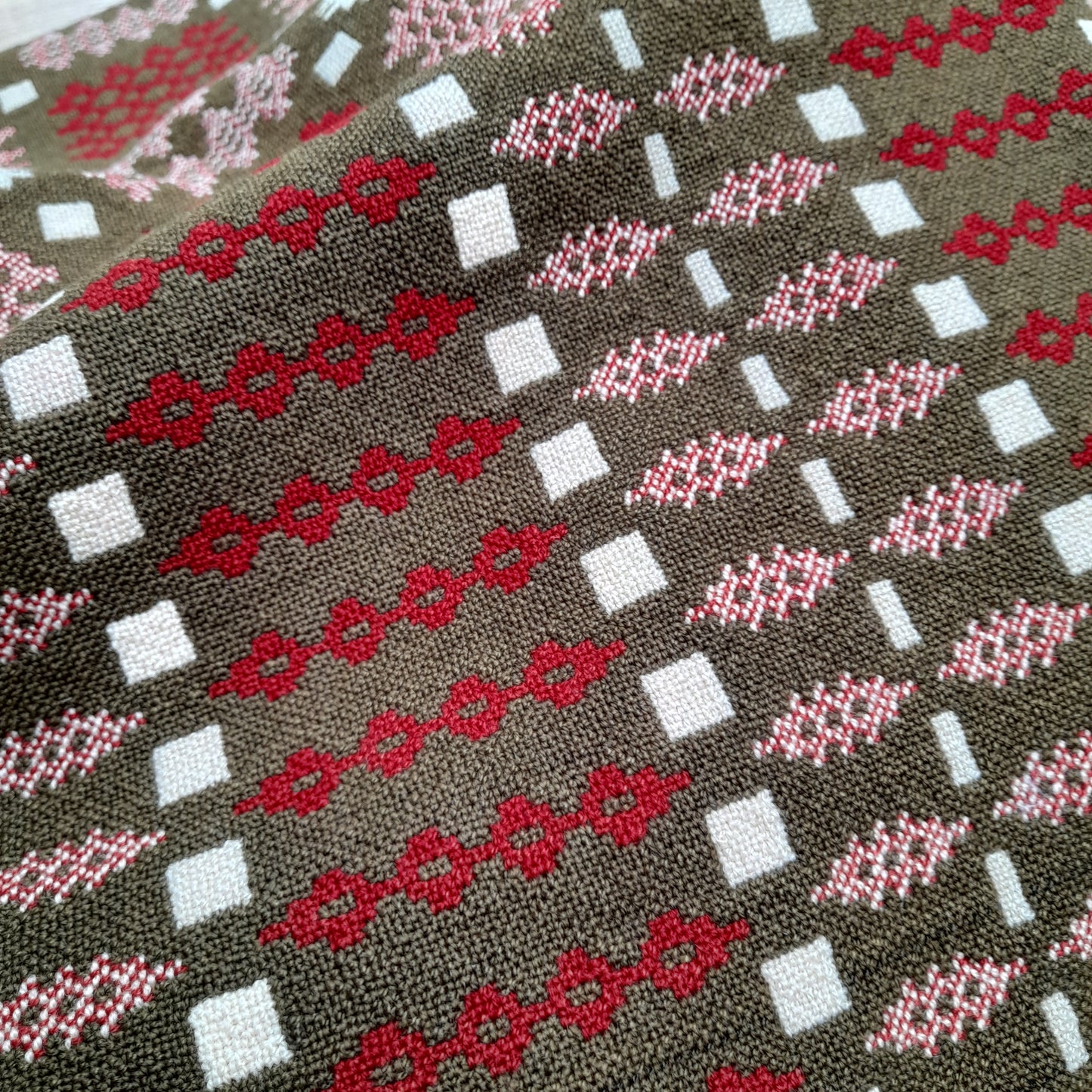 Antique Handmade Welsh Tapestry Blanket in Chocolate Brown Deep Red & Cream