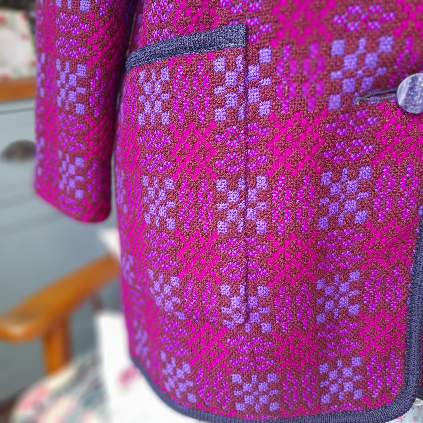 Vintage Welsh Tapestry Pea Coat in Pink & Purple Size 8/10