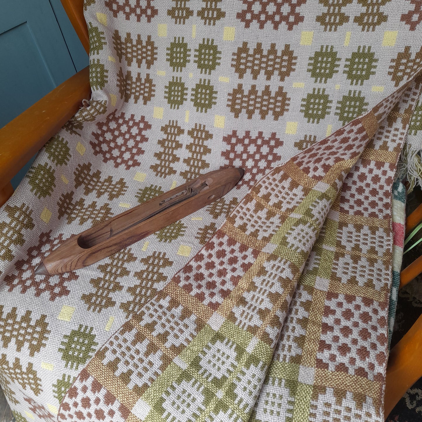 Vintage Welsh Tapestry Blanket in Taupe Green Cream With Pop of Yellow Super King Size