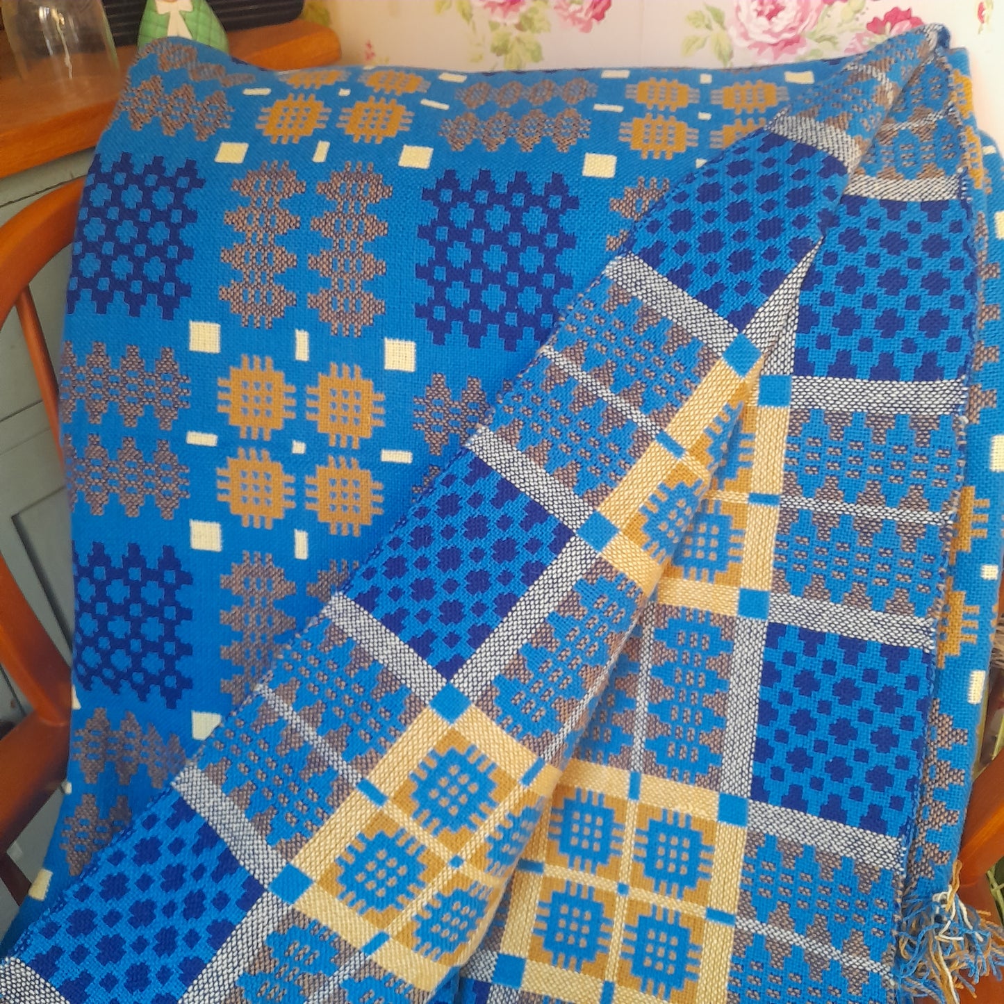 Vintage Welsh Tapestry Blanket in Bright Blue Mustard Navy & White King Size
