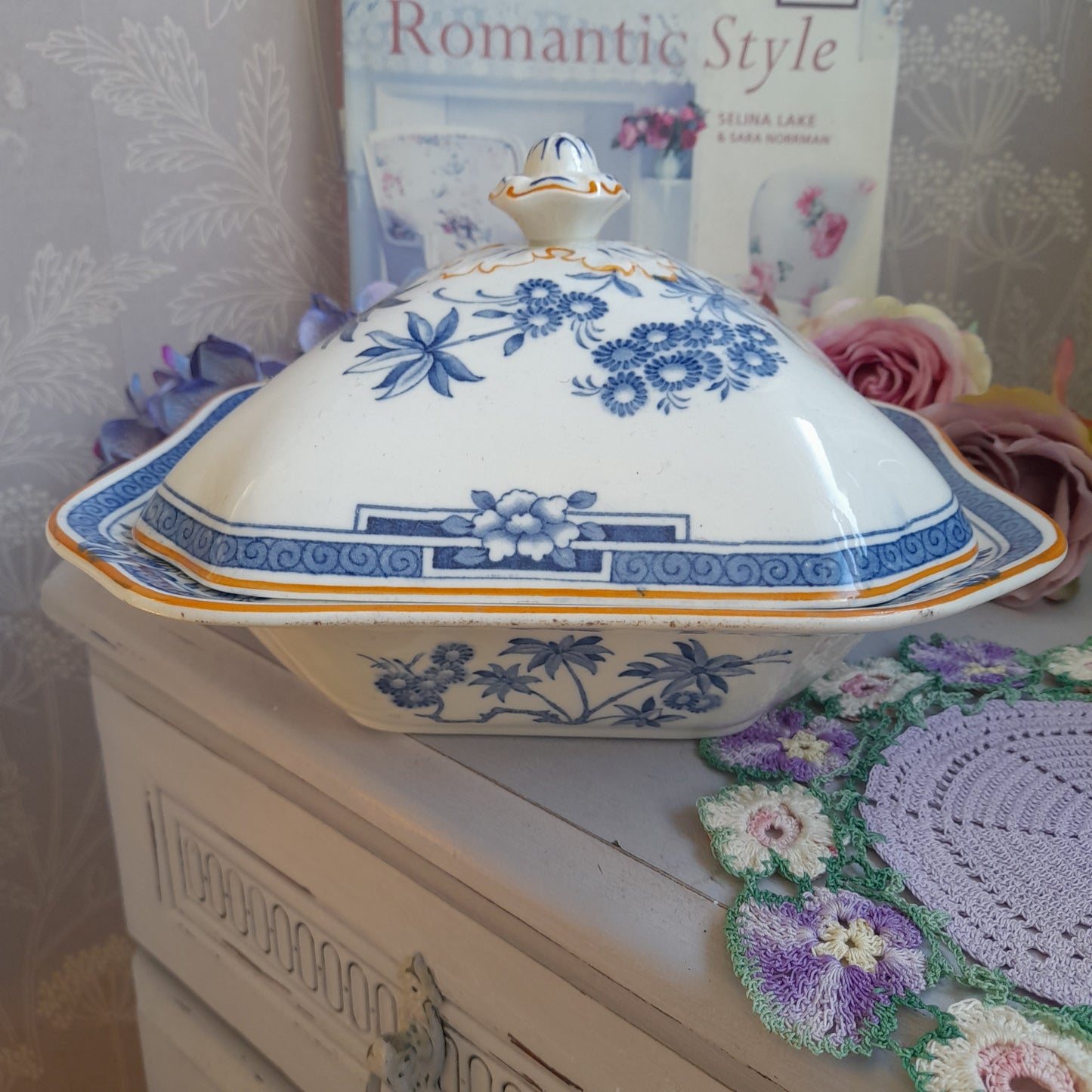 Art Deco Blue & White Square Vegetable Serving Dish with Lid in Woods Ware 'Kenya' Design
