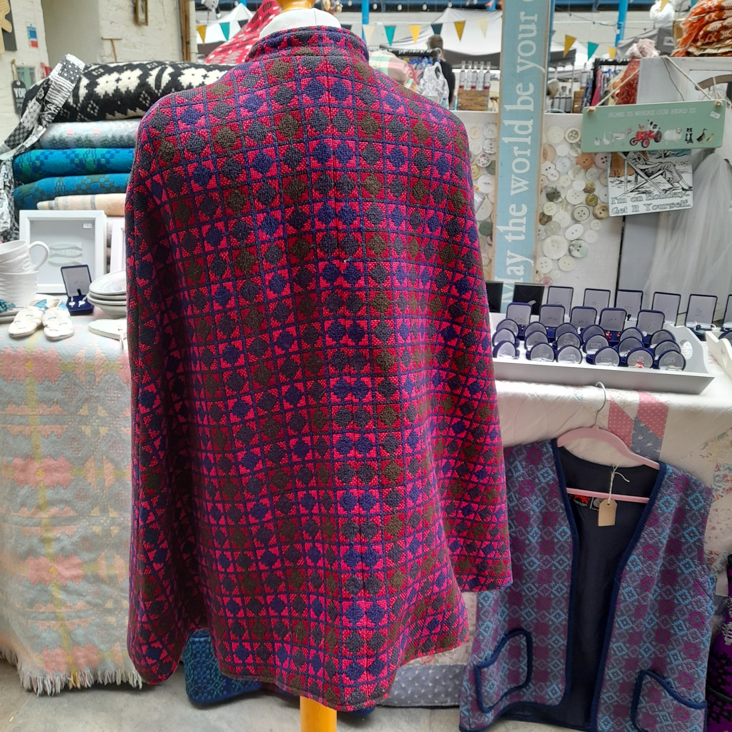 Vintage Welsh Wool Tapestry Belted Cape in Pink Navy Blue & Olive Green