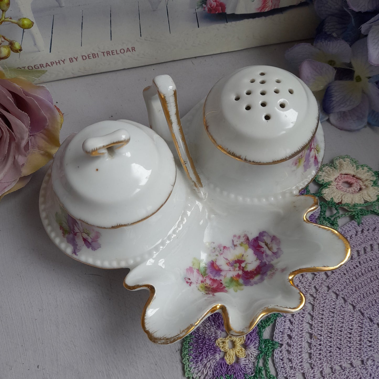 Darling Porcelain Cruet Set With Handle Salt Pepper Mustard Holder With Floral & Gold Detail