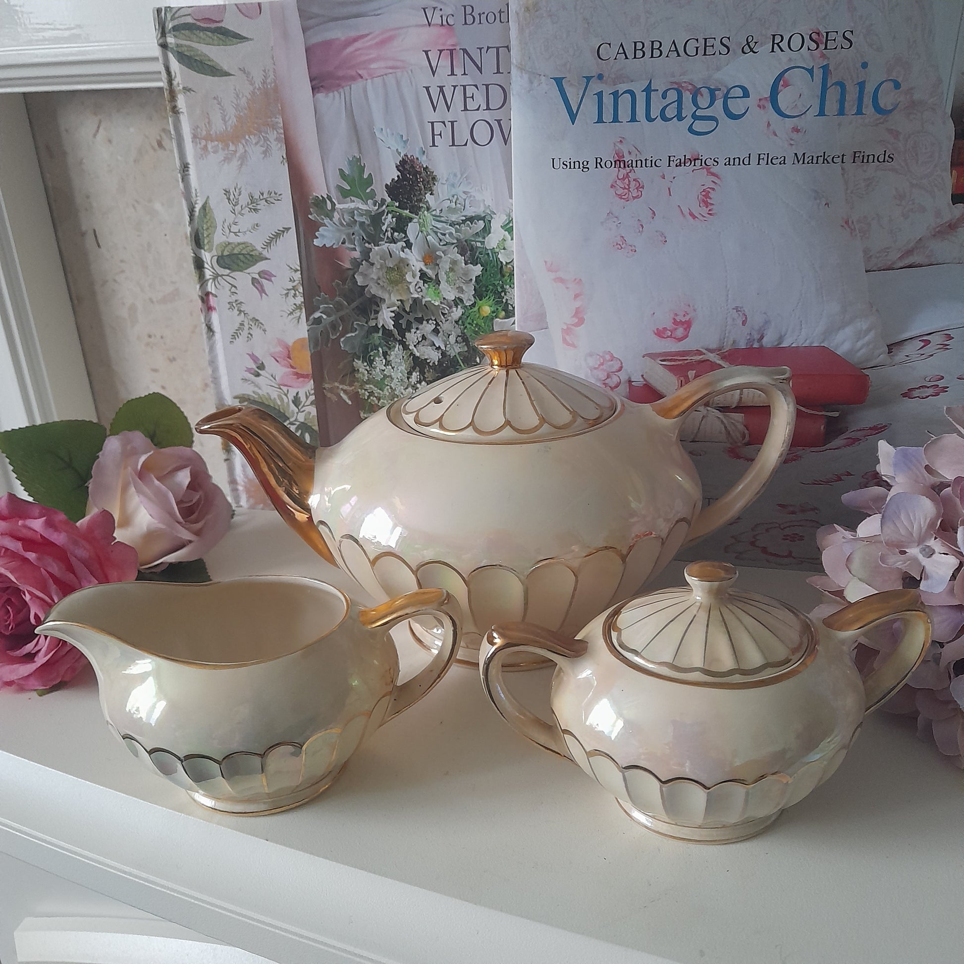 Art Deco SADLER Teapot Creamer & Sugar Bowl Teaset in Cream Lustre With Gold #2357