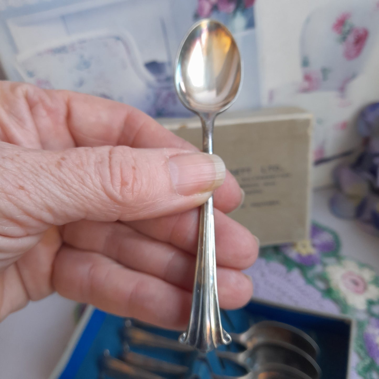 Darling Set of 6 Victorian Scroll Silver Teaspoons in Original  GOOD LUCK Box