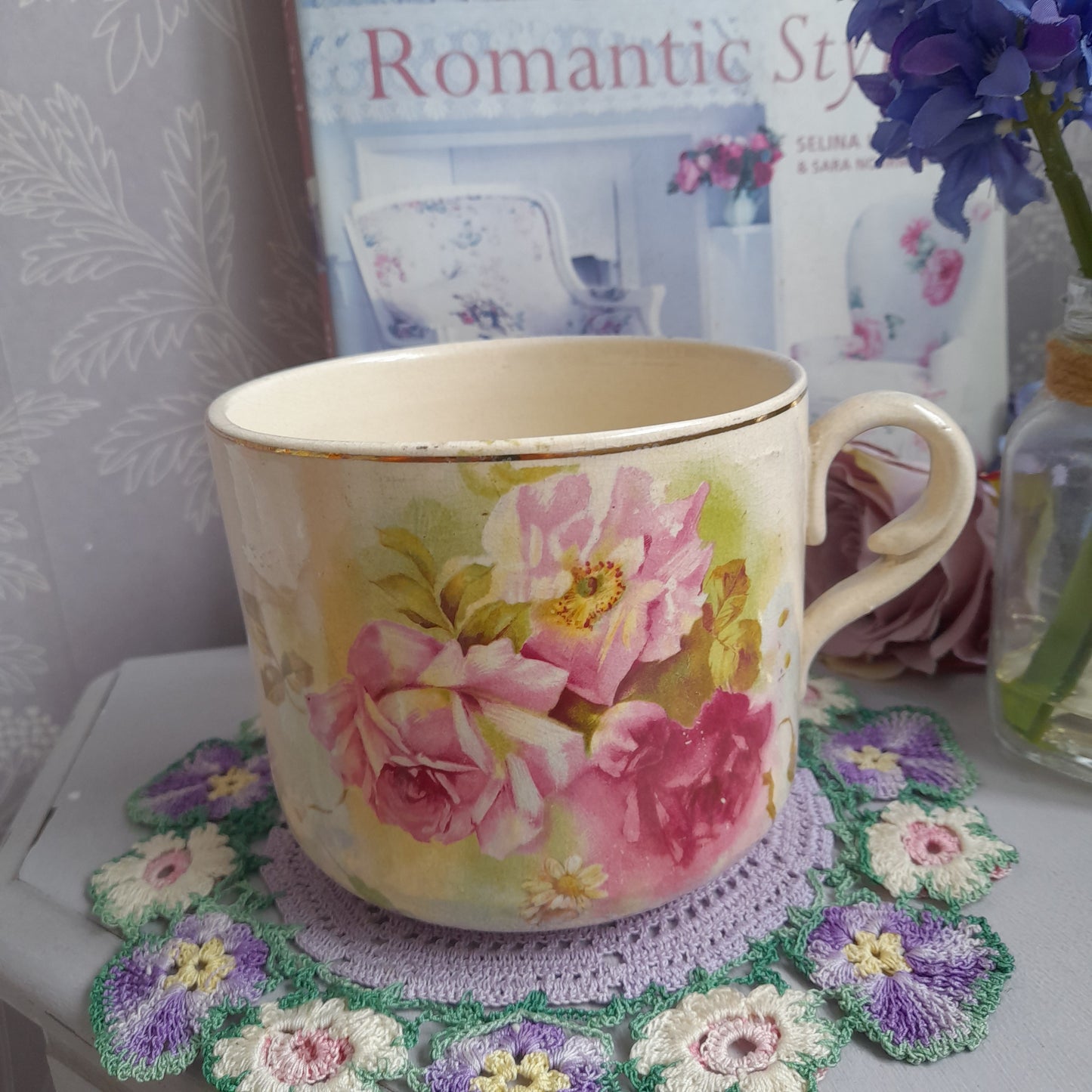 Darling Antique Victorian Floral Large Oversize Mug With Pink Flowers & Gold Detail