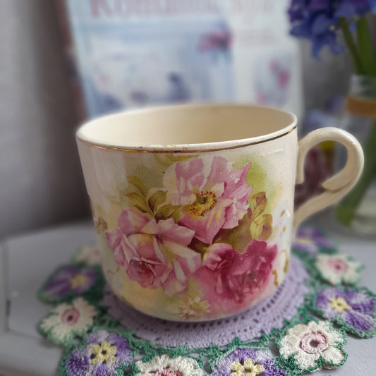 Darling Antique Victorian Floral Large Oversize Mug With Pink Flowers & Gold Detail