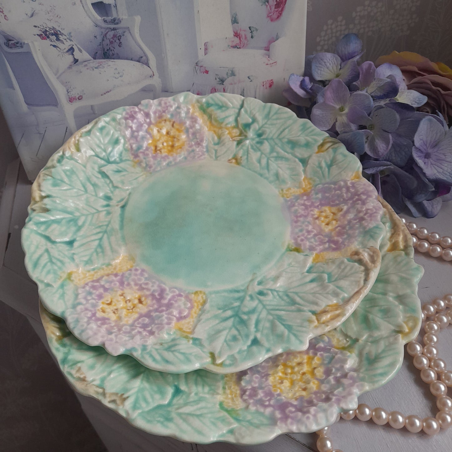 Pretty Pair of Vintage Hydrangea Plates in Faded Lilac & Green Majolica by Avon Ware