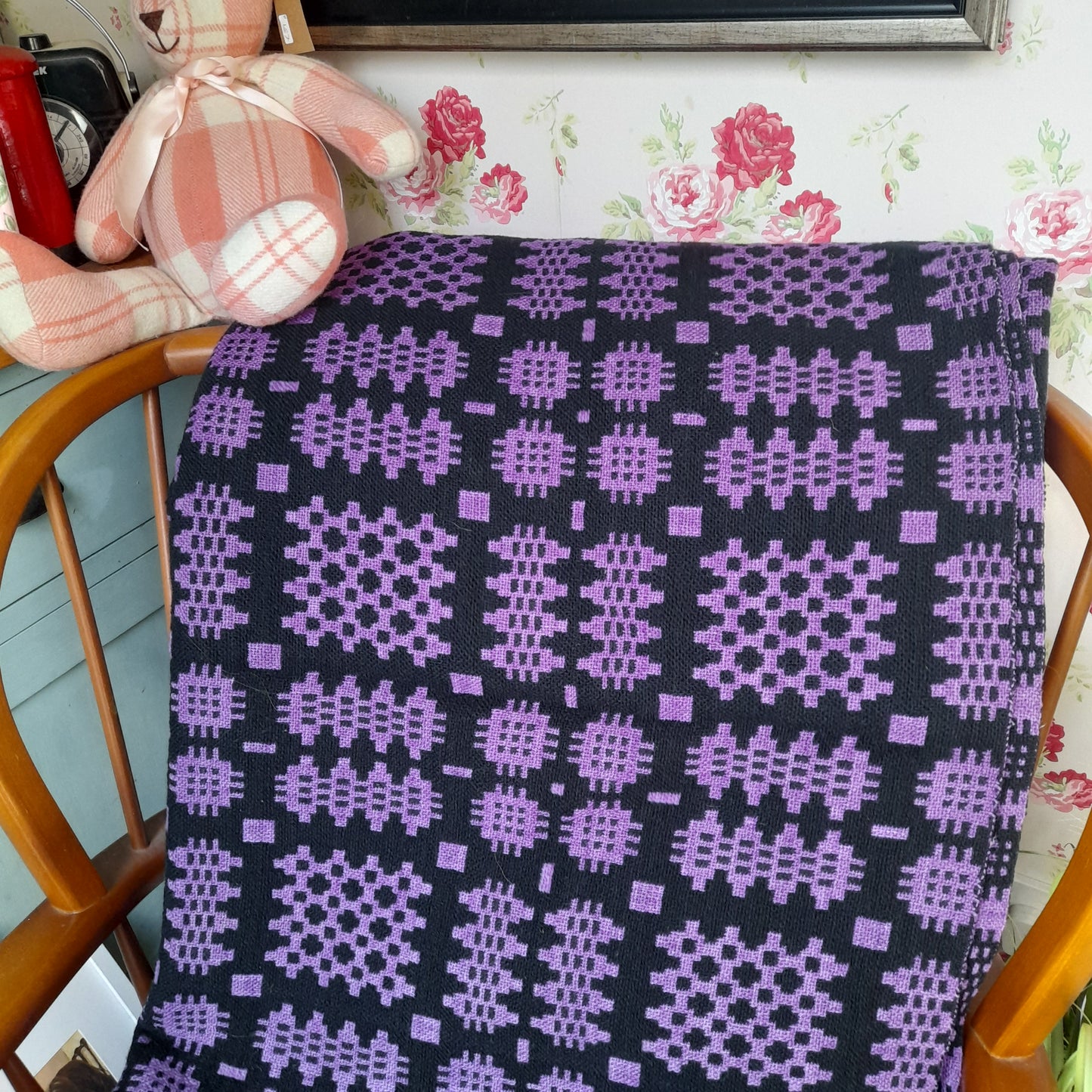 Vintage Welsh Wool Tapestry Blanket in Lilac Purple & Black King Size