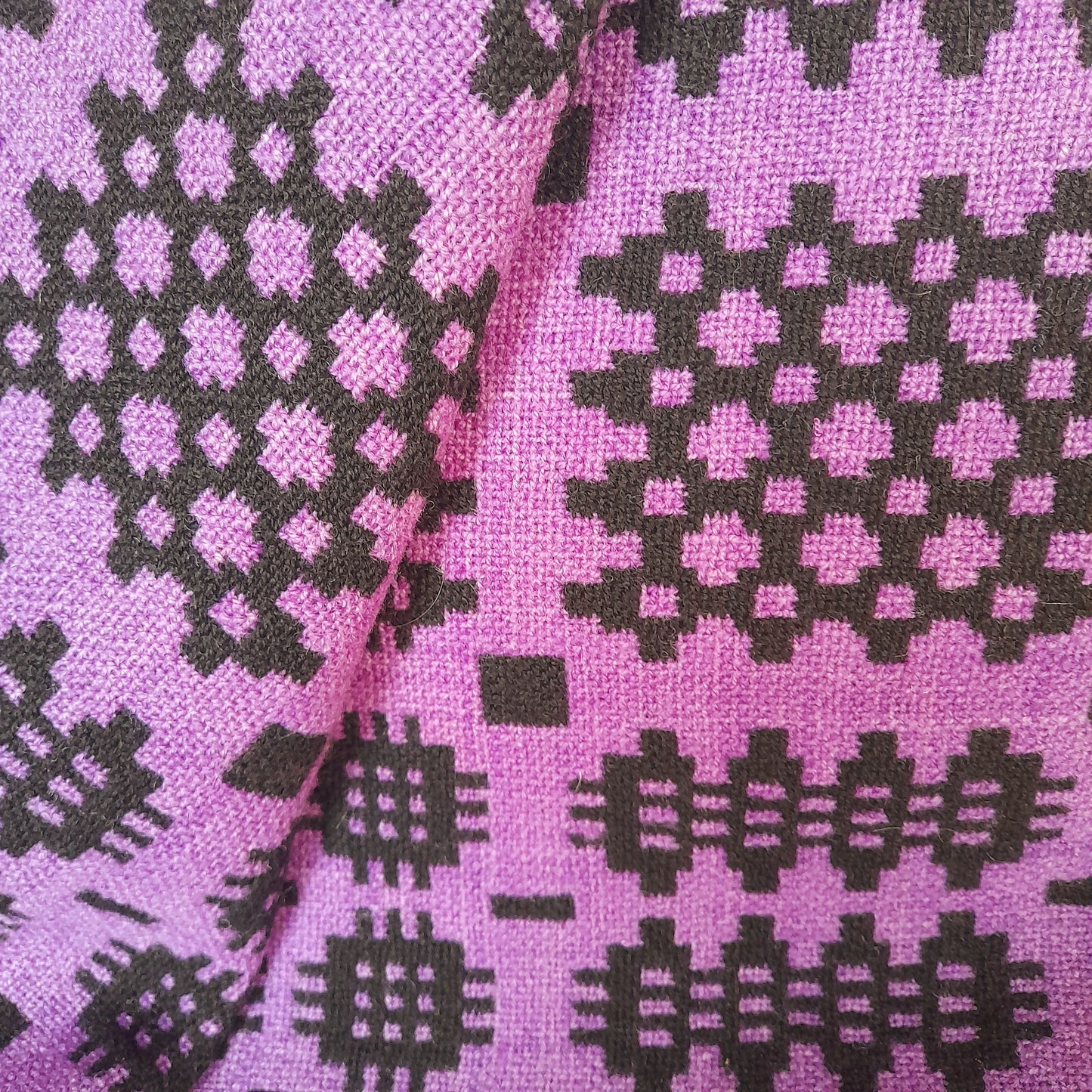 Vintage Welsh Wool Tapestry Blanket in Lilac Purple & Black King Size