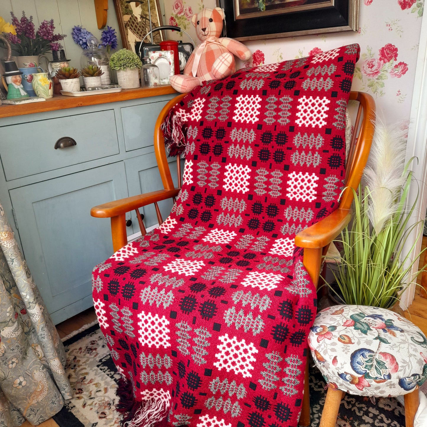 Vintage Welsh Wool Tapestry Blanket in Raspberry Red King Size