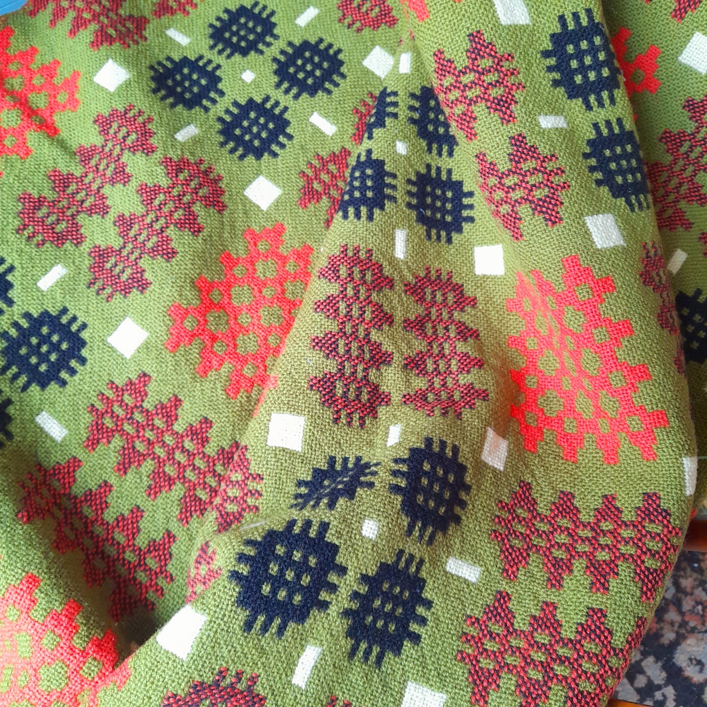 Vintage Welsh Wool Tapestry Blanket in Olive Green & Burnt Orange