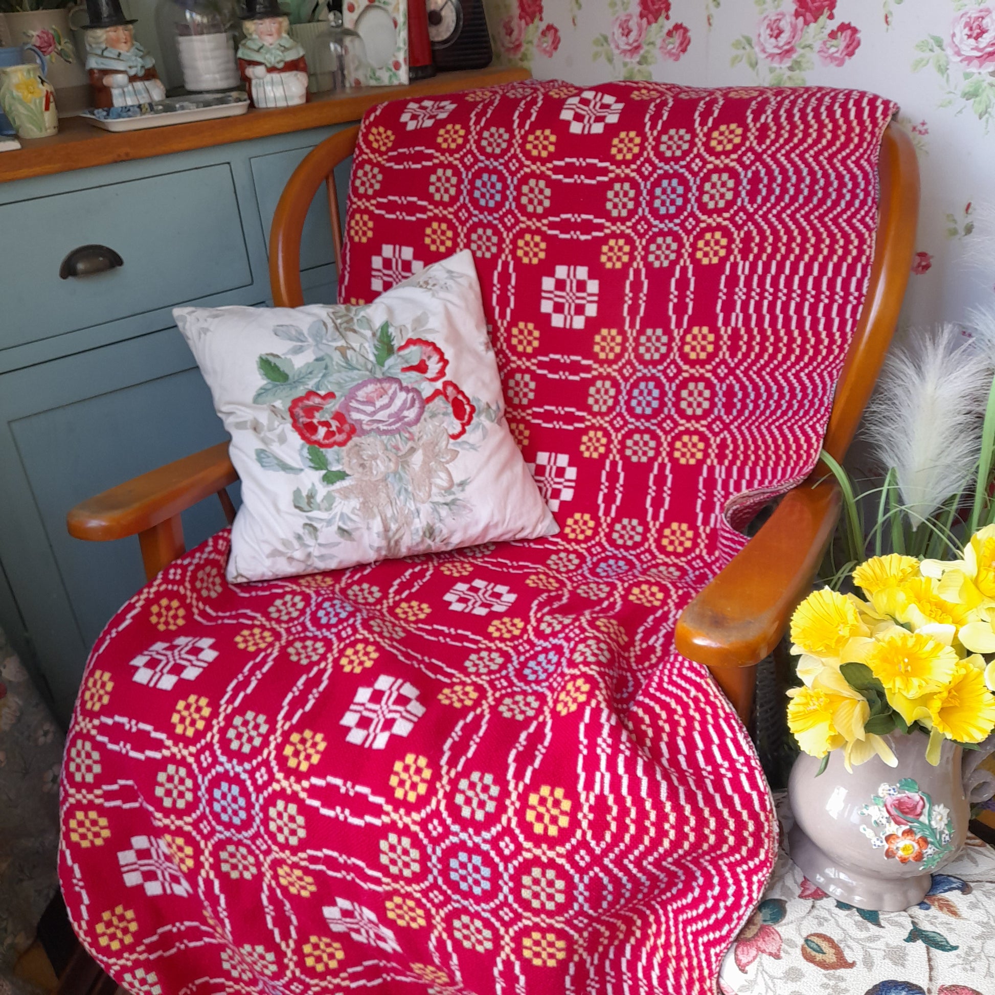 Welsh Blanket in Raspberry Pink, Aqua & Lemon in Peony Design