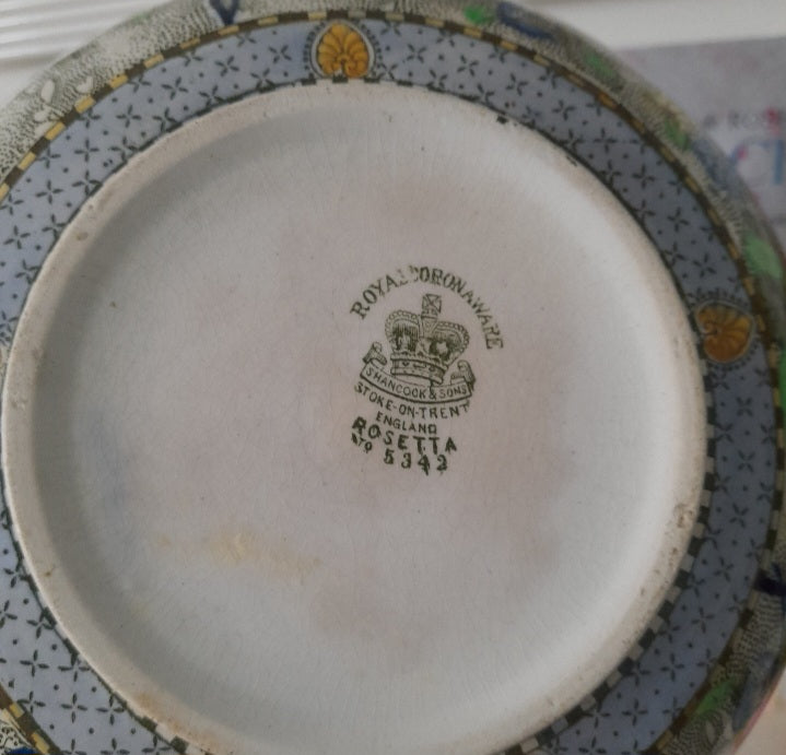 Large Chintz Bowl in Royal Corona Ware Oriental 'Rosetta' Design