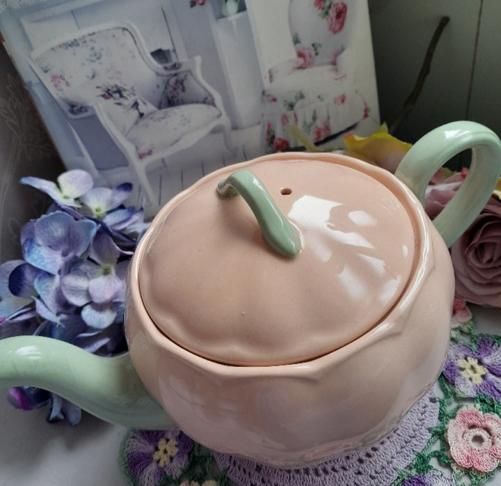 Large Vintage Grindley Peach & Green 'Petal' Teapot