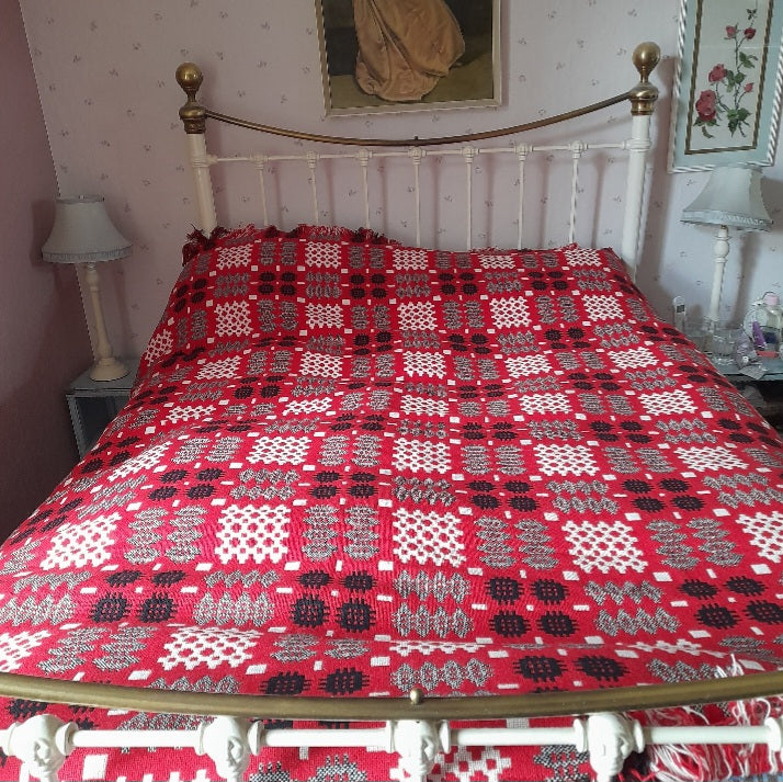 Vintage Welsh Wool Tapestry Blanket in Red Black & White King Size