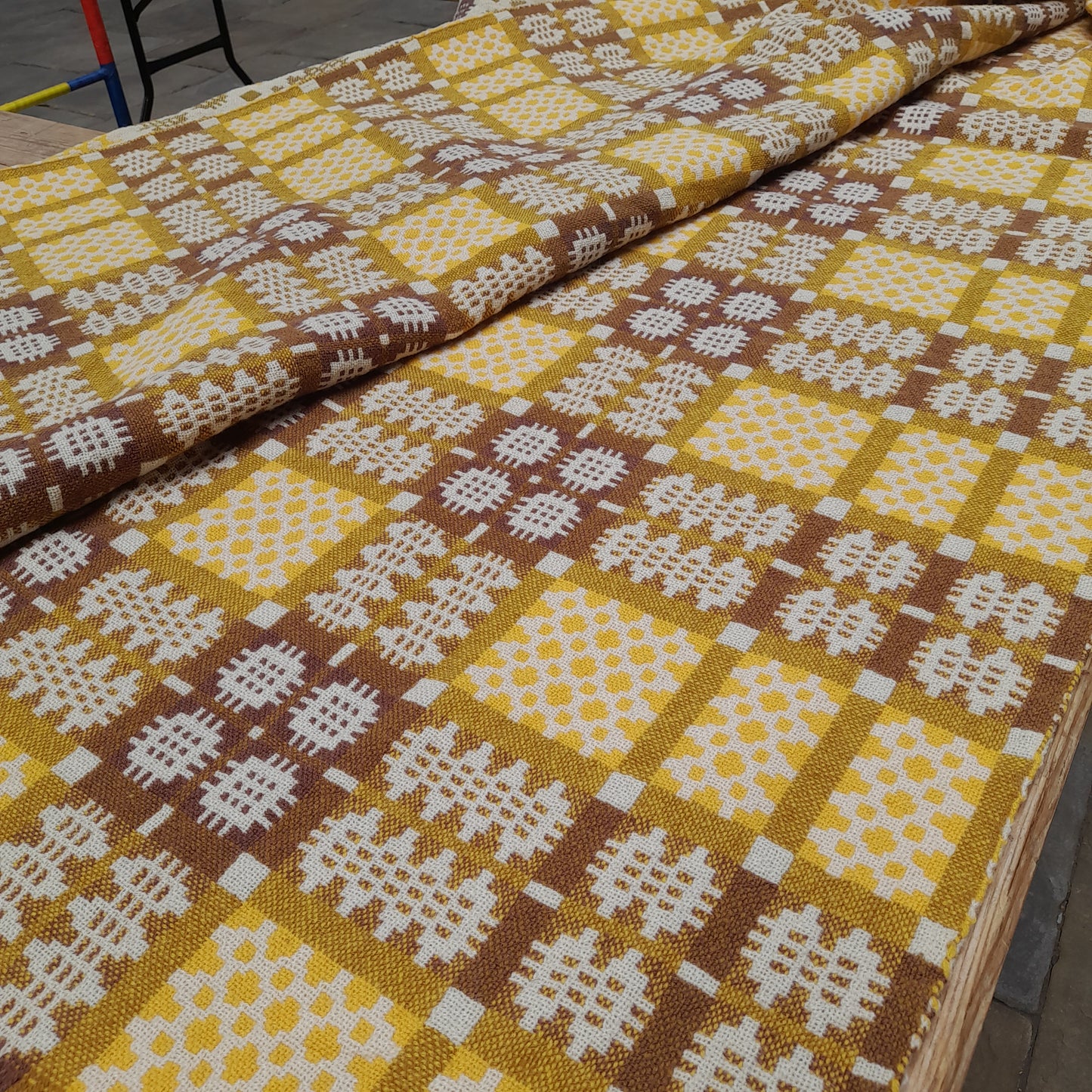 Vintage Welsh Tapestry Blanket in Daffodil Yellow, Brown on Cream King Size