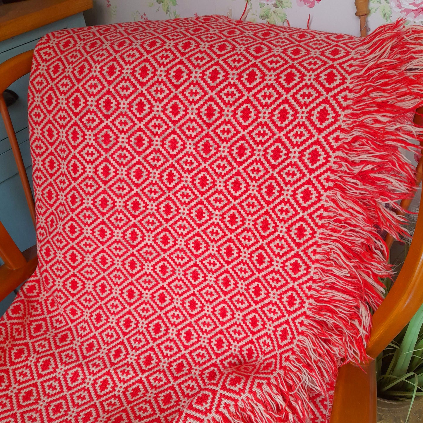 RARE Vintage Welsh Tapestry Blanket in Tomato Red & Cream by Rhydybont Mill