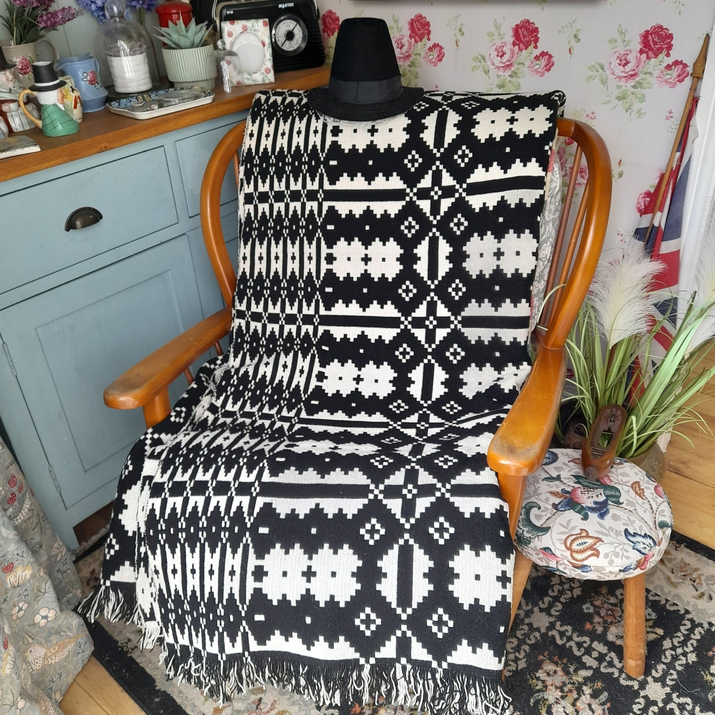 Welsh Tapestry Blanket in Black & White by Brynkir Mill
