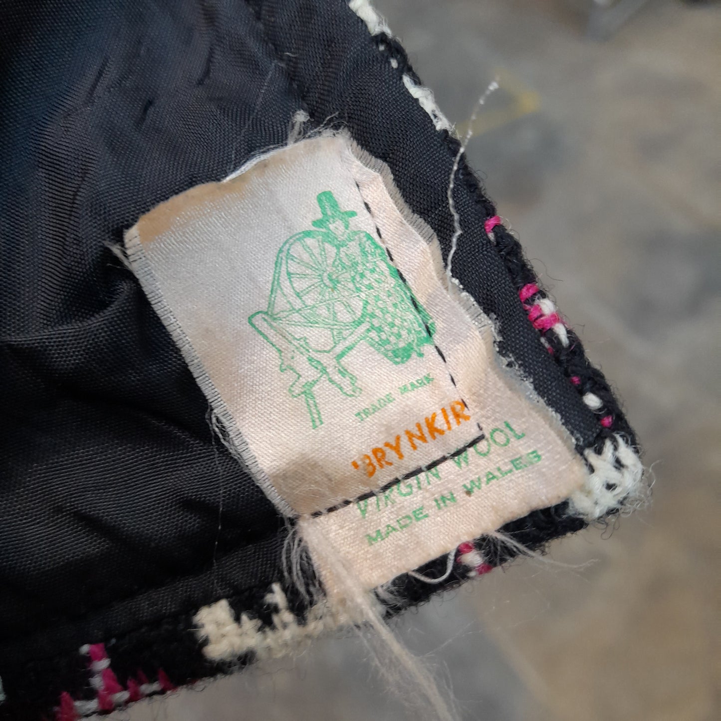 Vintage Welsh Tapestry Cape in Pinky Red, White & Black by Brynkir Mill