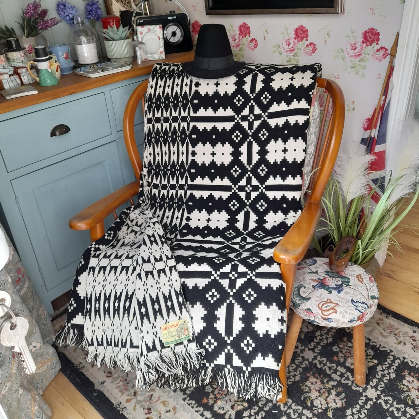 Welsh Tapestry Blanket in Black & White by Brynkir Mill