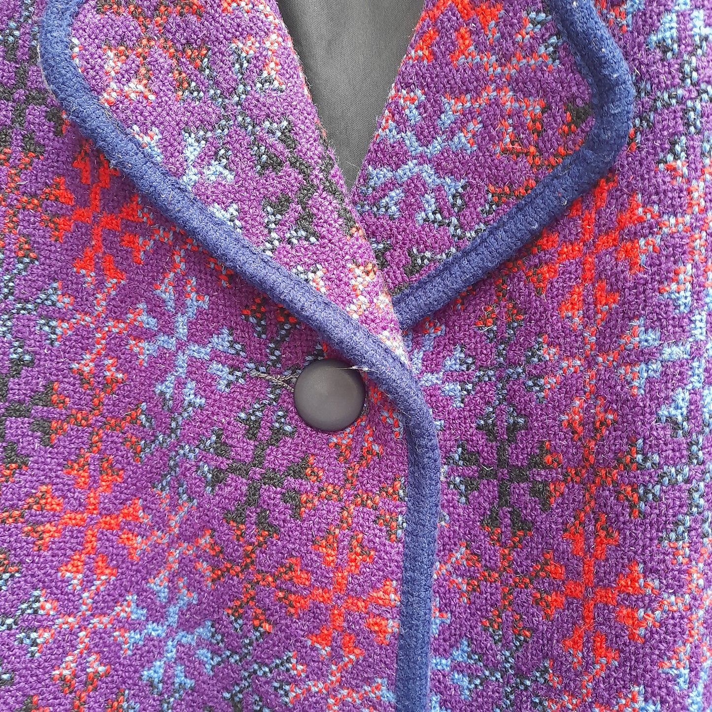 Vintage Welsh Tapestry Coat in Purple, Red, Blue & Black 16/18
