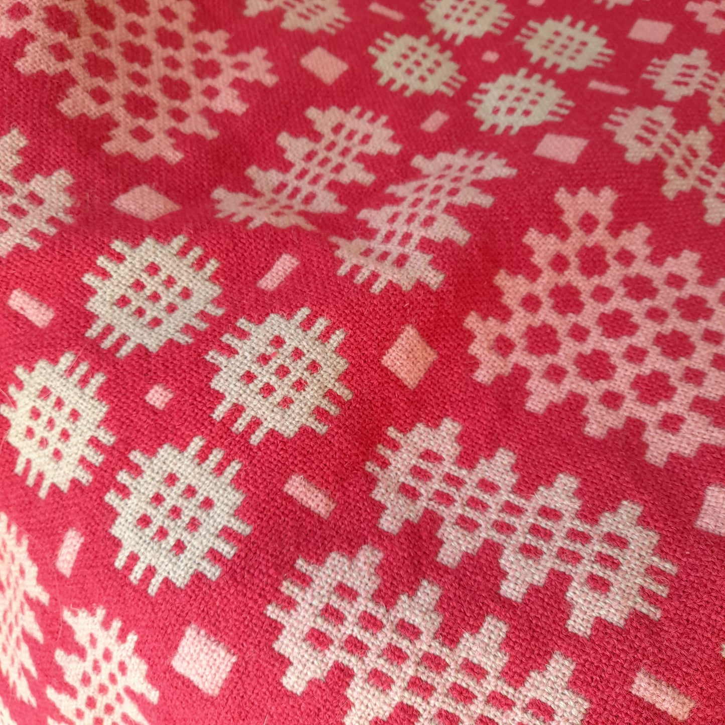 Vintage Welsh Tapestry Blanket in Raspberry Grey & Pink by Trefriw Woollen Mill