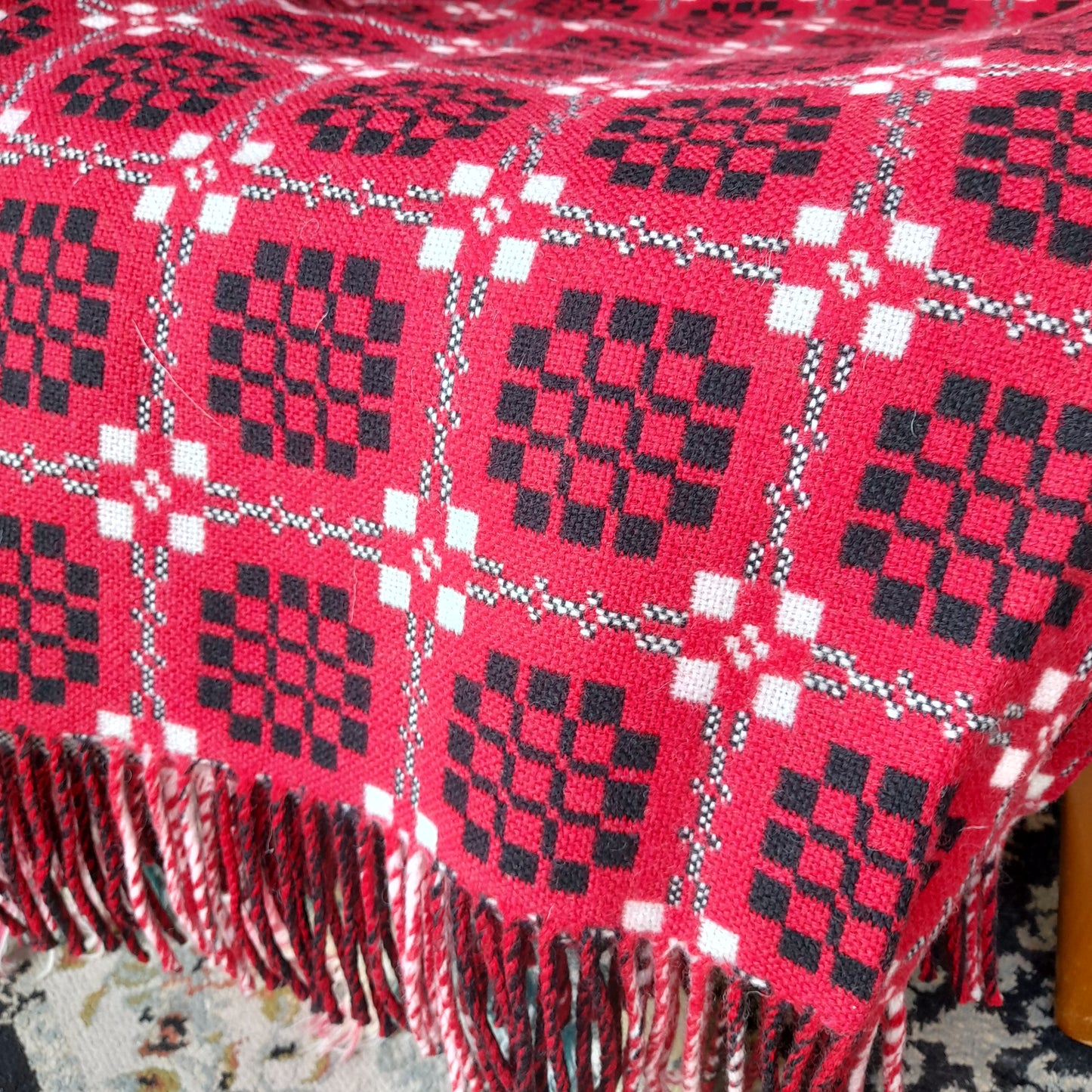 Welsh Tapestry Blanket in Red White & Black Rare 'Pennsylvania' Design