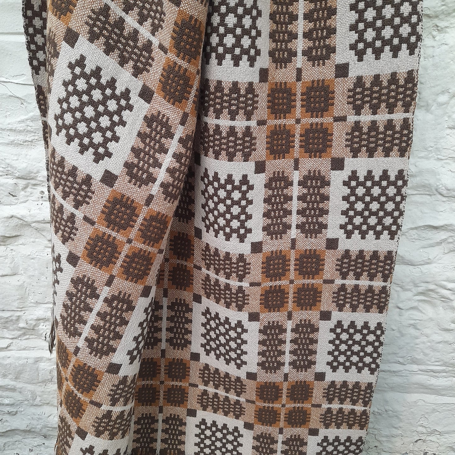 Vintage Welsh Tapestry Blanket in Chocolate Browns & Creams King Size