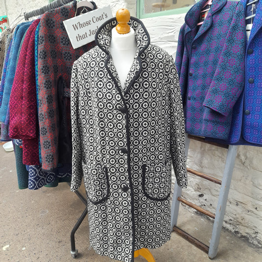 Vintage Welsh Tapestry Coat in Black & White Full Length Size 14/16